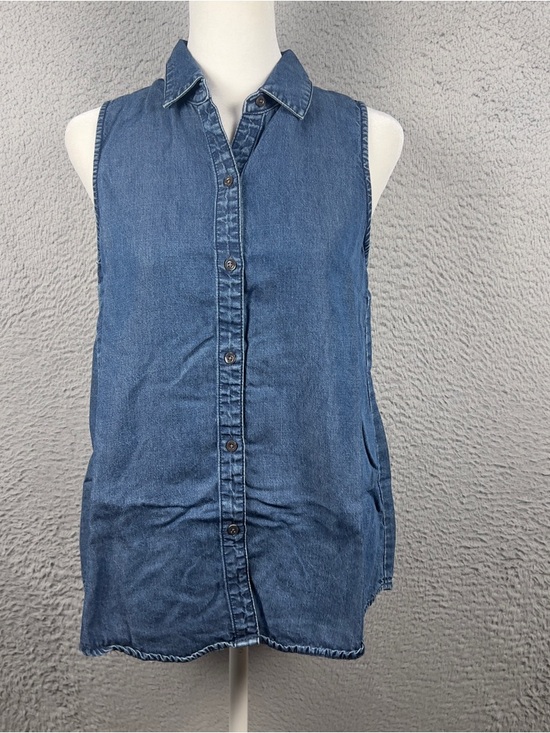 J Mclaughlin Tops - J McLaughlin Top Womens XS Blue Denim Button Linen Blend Sleeveless Preppy
